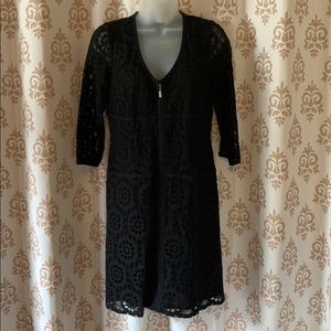 Laundry by Shelli Segal black Lacey overlay zip 4
